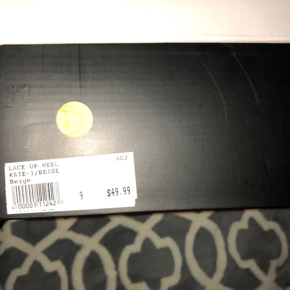 ❌SOLD❌ NEW Beige Lace Up Heels - Picture 5 of 5
